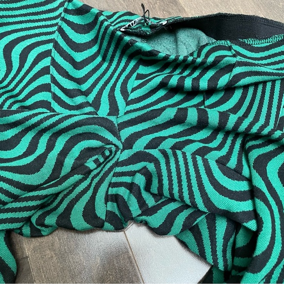 Zara Groovy Stripes Flare Pants - NWT - Picture 7 of 13